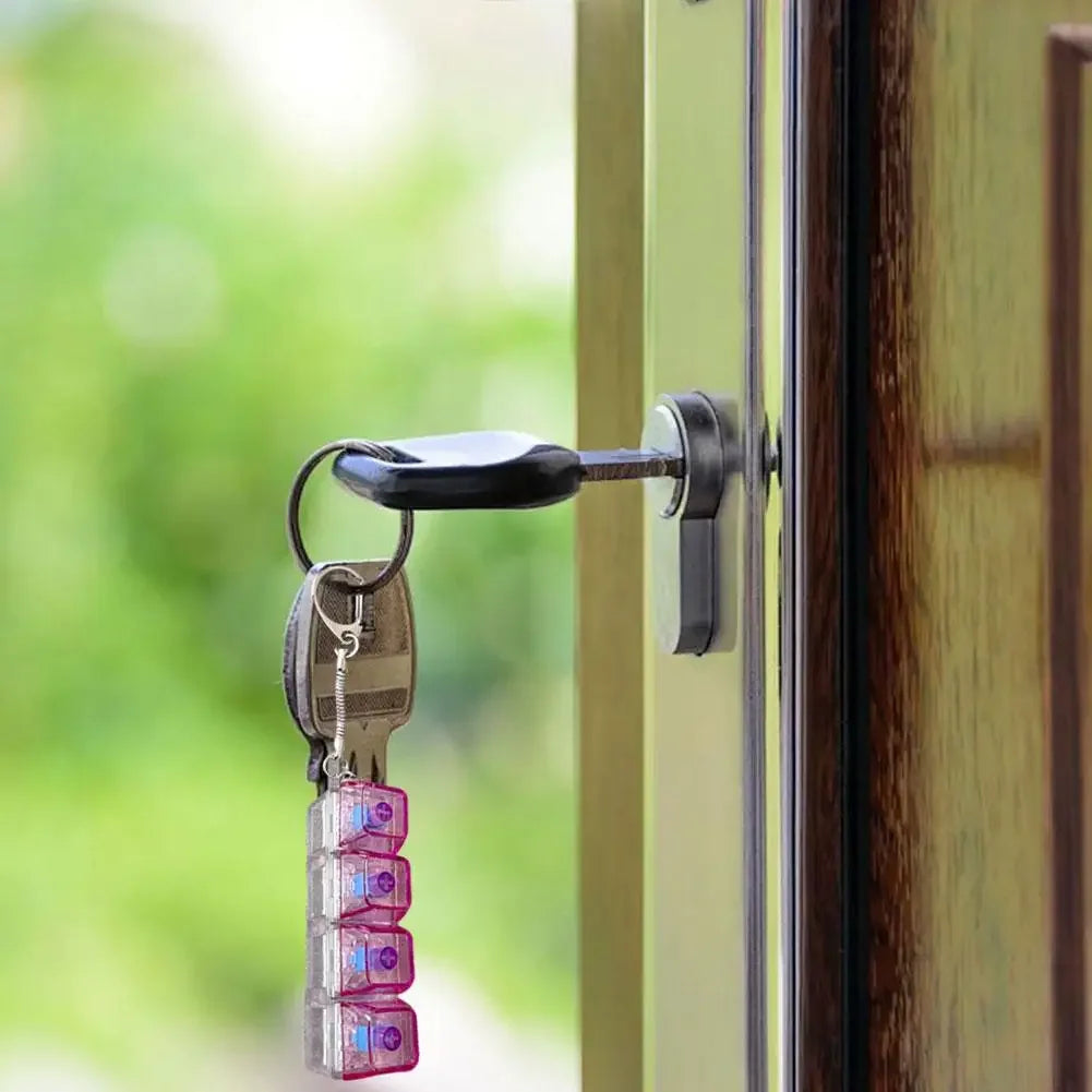 Brelok z 4 Klawiszami Mechanicznymi - Antystresowy Tester Przełączników LED